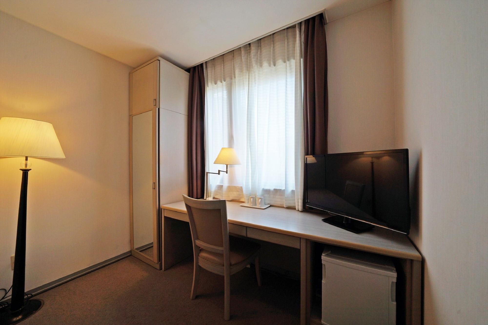 Chisun Hotel Kamata Tokyo Bagian luar foto
